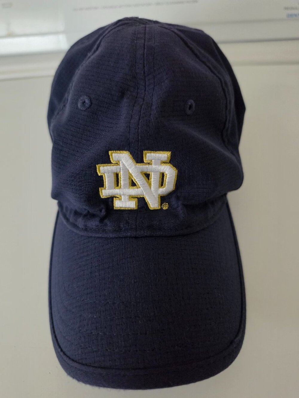 Under Armour Notre Dame Fighting Irish adjustable hat, navy blue